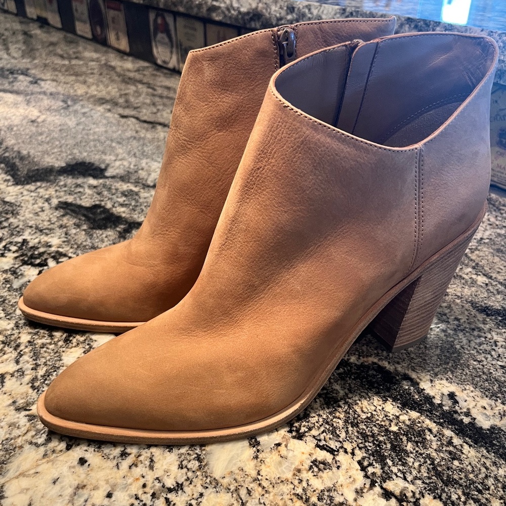 Vince Bootie Made in Italy